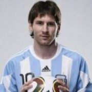 山近月远觉月小