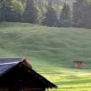 海 阔 天 空18312100