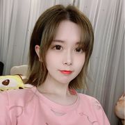 小能灬
