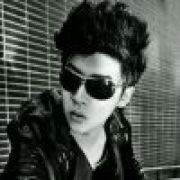 别留我孤身一人