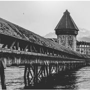 总有一个人要先走