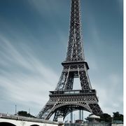 →_→小张←_←