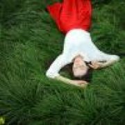 你是温暖，逆光而来