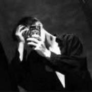 爱哭爱闹爱撒娇