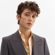 戳戳梨梨和霉霉