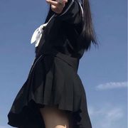 海浪映射晚霞