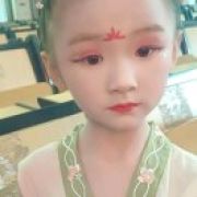 彤彤