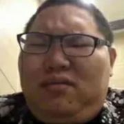 。