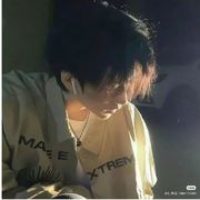 小辞《+_+》