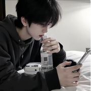你...