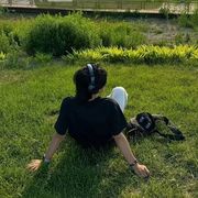 哪怕逆着光