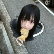 小莹荧光闪亮亮🐾