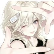 依依