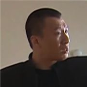 不秃头叫大学生吗