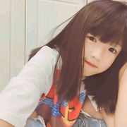 依依.