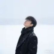 做游戏的Capoo