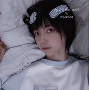 你有一对驴耳朵