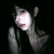 私心.^