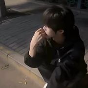 哦陪你英雄GEGE