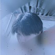 龙家文