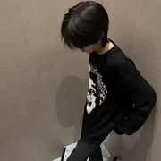 莫莫
