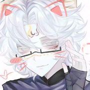 怡依