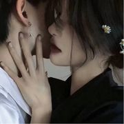 听诗雨江南