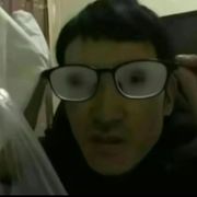 十三香代言人。