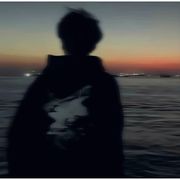 她比日落温柔