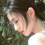 漾月