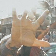 我穿短袖过冬天