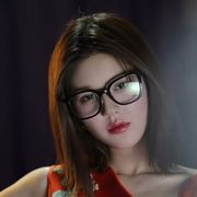 辛小蒂吖(￣_,￣ )