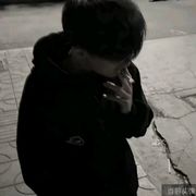 又帅又可爱的帅哥