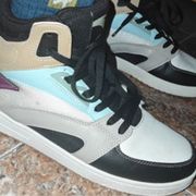 肖瑞希在Nightcord