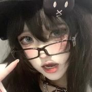 雁雁^