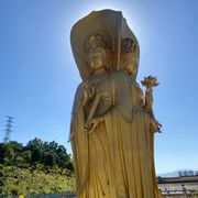 歪比叭布