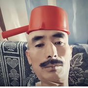 神秘奇男子