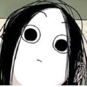 八月