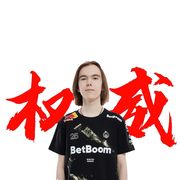 龖