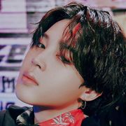 旻旻是芝麻团子
