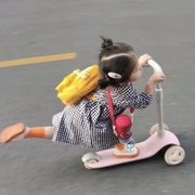 小蔆