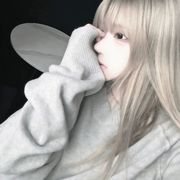 悲鸣世界戏我