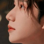 丸源的漂亮女孩