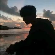 Tj＾YHb°