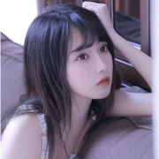 小荔枝很乖.