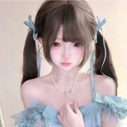 欣.