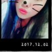 依然默默的看着你