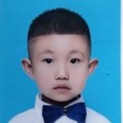 李奕轩