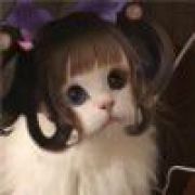 紧握,那枝勿忘我